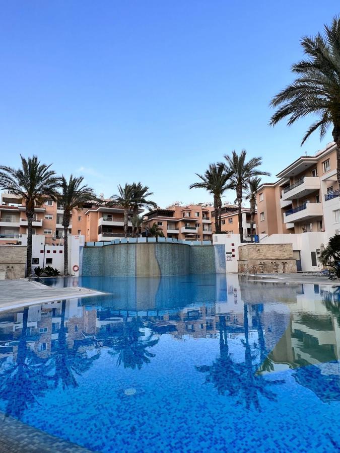 Iris Village Paphos Ngoại thất bức ảnh