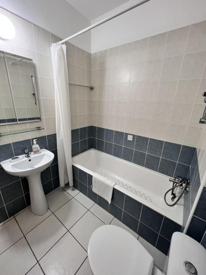Iris Village Paphos Ngoại thất bức ảnh