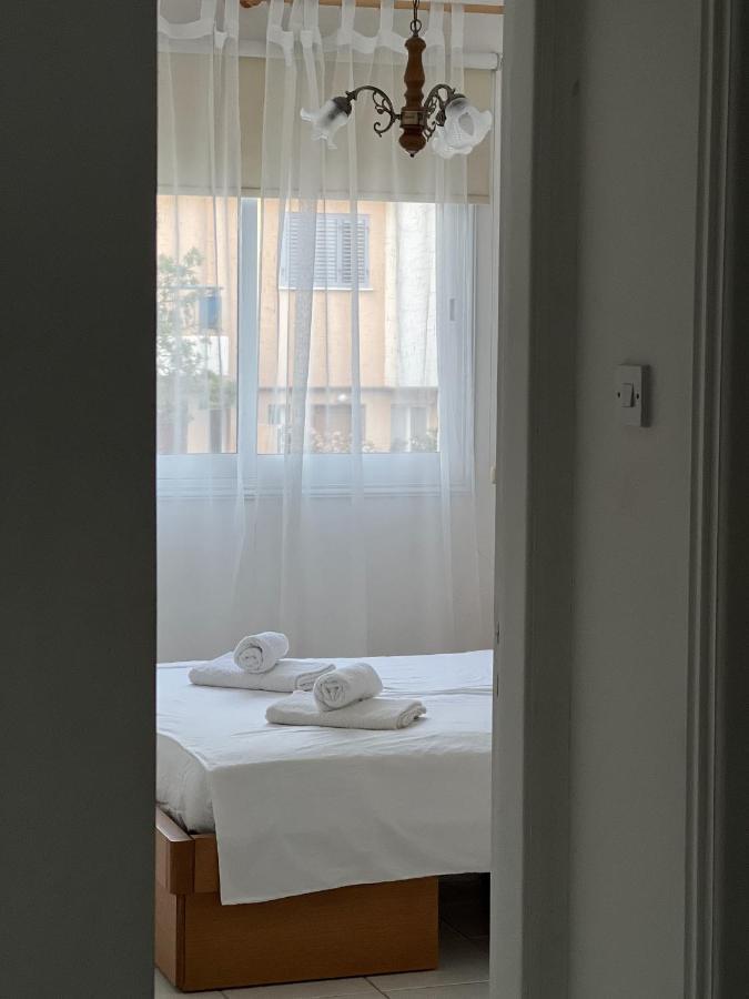 Iris Village Paphos Ngoại thất bức ảnh
